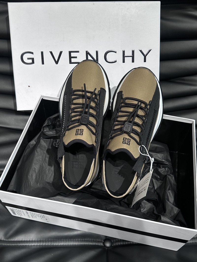 Givenchy Sneakers